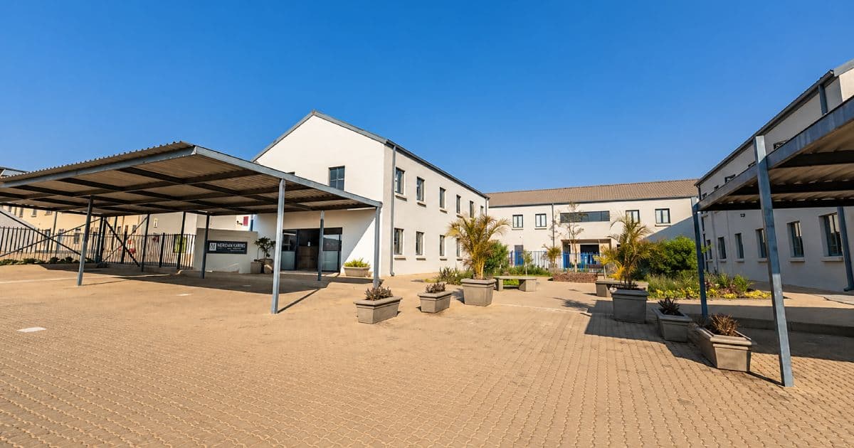Campus of Northern Academy High School | Flora Park